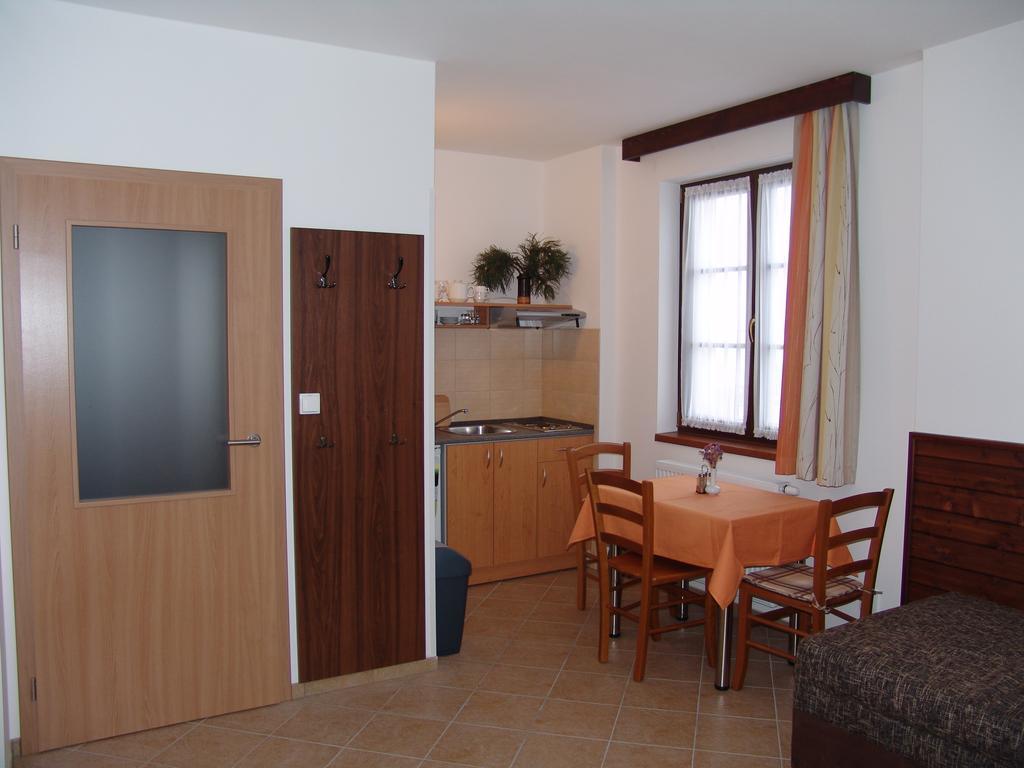 Apartmany U Kaminku Janske Lazne Exterior photo